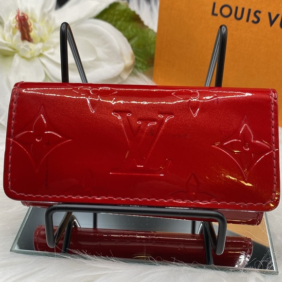 VGUC RED MONOGRAM VERNIS KEY-CASE - Picture 2 of 7